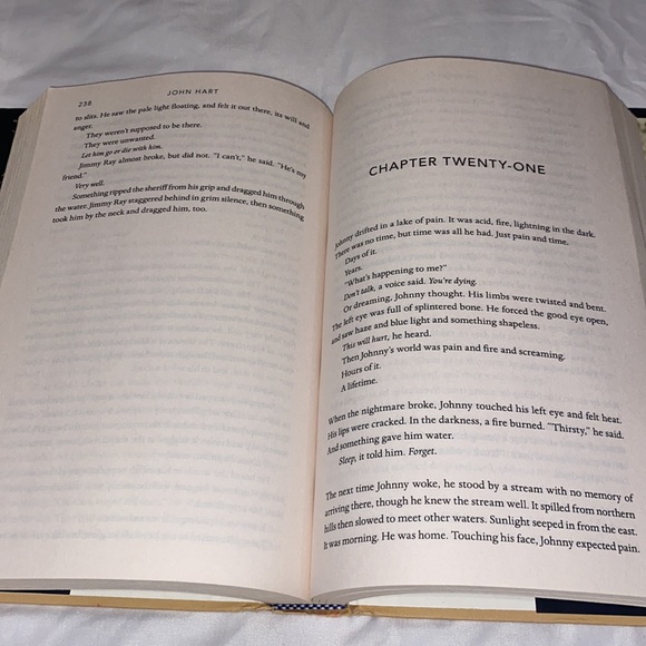 The Hush (book by John Hart) - Picture 6 of 9